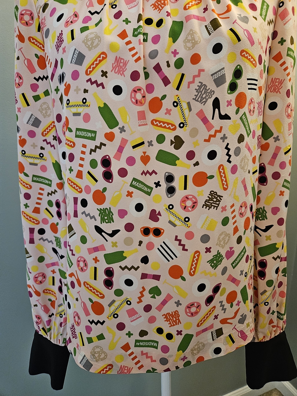 Kate Spade NY Pink Multicolor Graphic Long-Sleeve Silk Blouse with Collar Size 8 - Picture 4 of 15